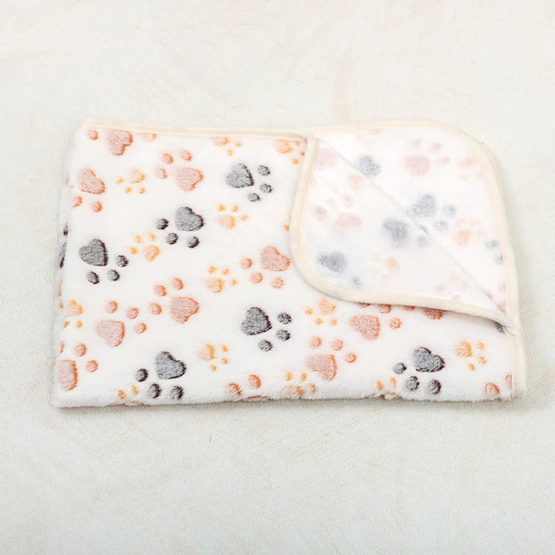 Doxie Paw-Print Blanket — White Footprint design